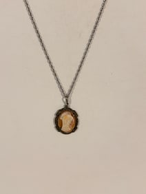 Vintage Sterling Silver cameo pendant Necklace 24"