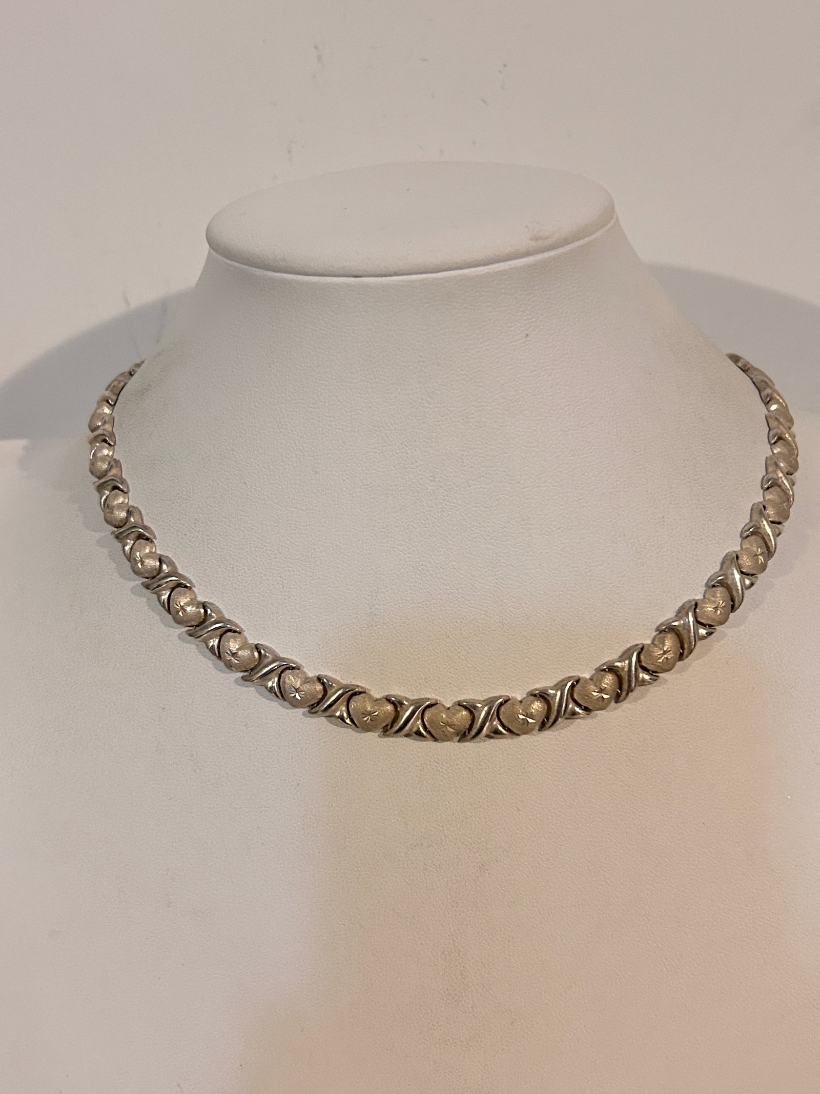 Vintage Sterling Silver XOXO Heart choker Star Gold Necklace 14": Vintage Sterling Silver XOXO Heart choker Star Gold Necklace 14" Please view all photos as they are part of the description and condition of this Item, Feel free to contact me with questions or pictur