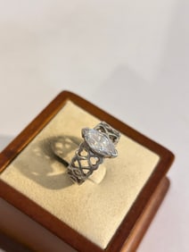 Vintage Sterling Silver CZ Heart Ring sz 8