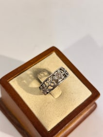 Vintage Sterling Silver floral Ring sz 8