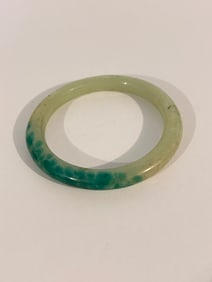 Vintage Green Glass heavy Bracelet 8"