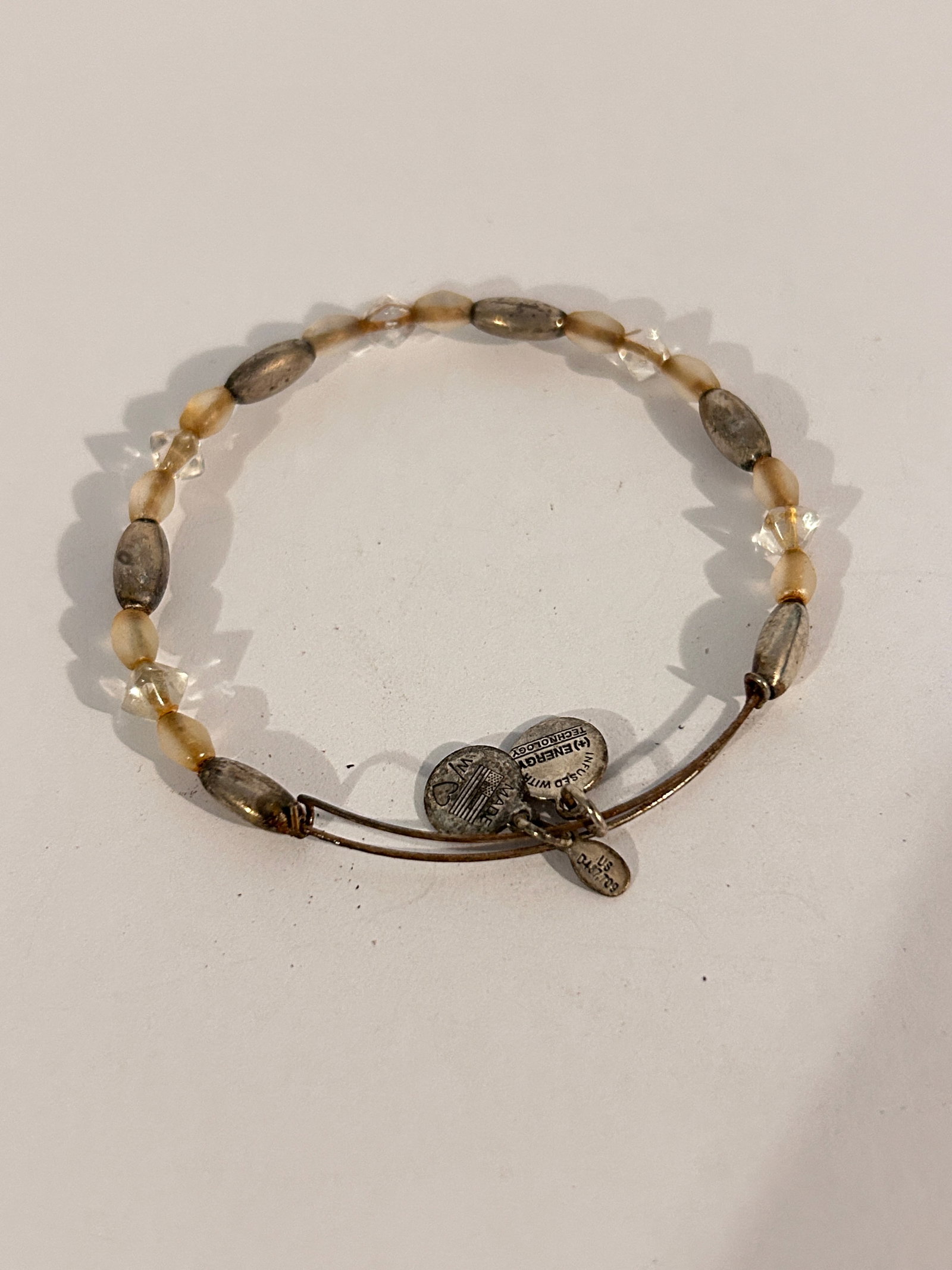 Alex and Ani Vintage Stretch Bracelet Signed 7": Alex and Ani Vintage Stretch Bracelet Signed 7" Please view all photos as they are part of the description and condition of this Item, Feel free to contact me with questions or picture requests! Used 