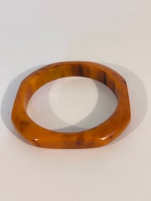 Vintage Nice Amber Swirled BAKELITE Bracelet Bangle 7"