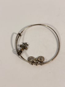 Alex and Ani Vintage Stretch Bracelet Signed 7"