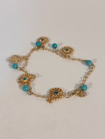 Vintage gold tone Bracelet 8"
