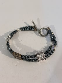 Vintage Hematite beaded Bracelet 7"