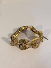 Vintage 1960s Damascene Art Deco 2 row hinged bracelet gold plated 7"