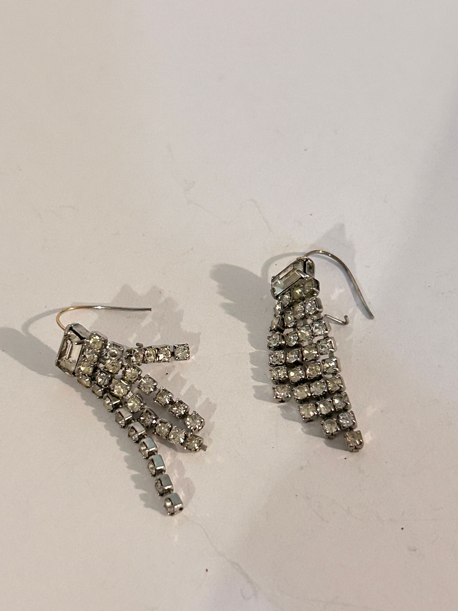 Vintage Silvertone Rhinestone Earrings (1 of 4)