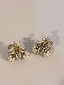 Vintage white enamel floral clip on Earrings