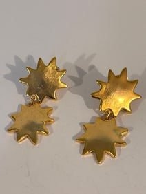 Vintage gold tone star Earrings