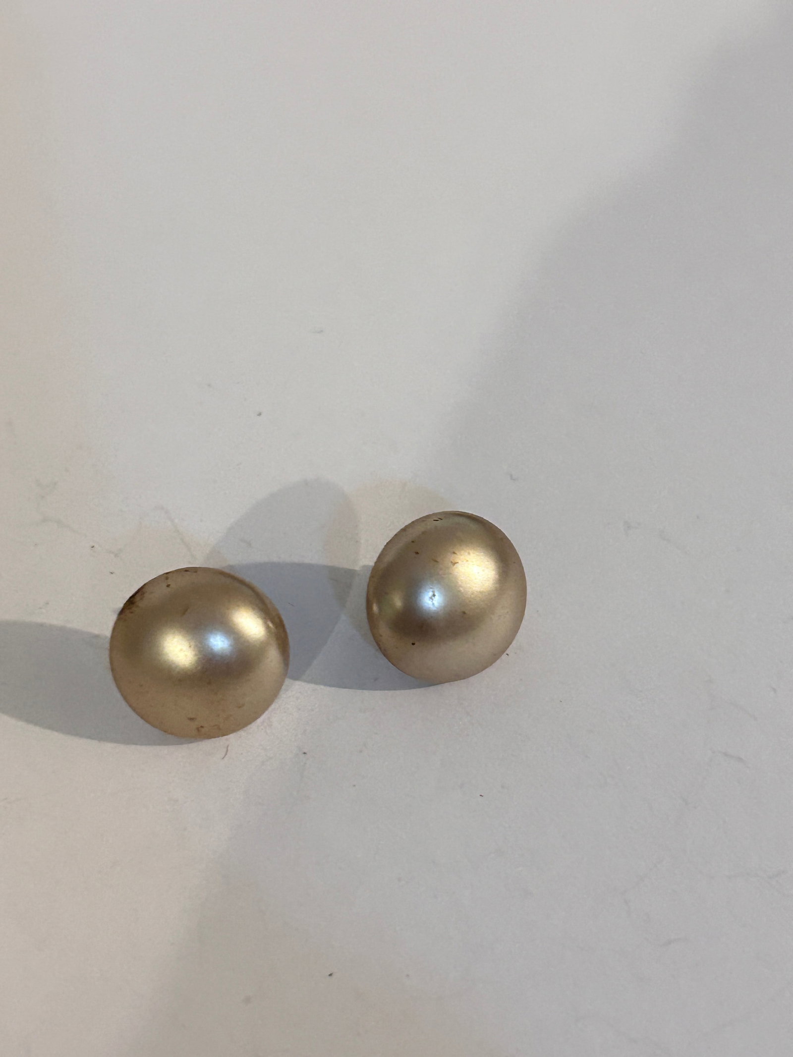 Vintage sterling silver 1940s screw back post Earrings: Vintage sterling silver 1940s screw back post Earrings Please view all photos as they are part of the description and condition of this Item, Feel free to contact me with questions or picture requests