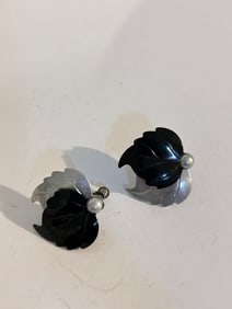 Vintage leaf screw back Earrings