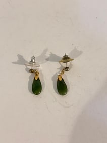 Vintage green dangle Earrings