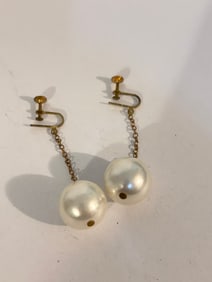 Vintage pearl drop Earrings