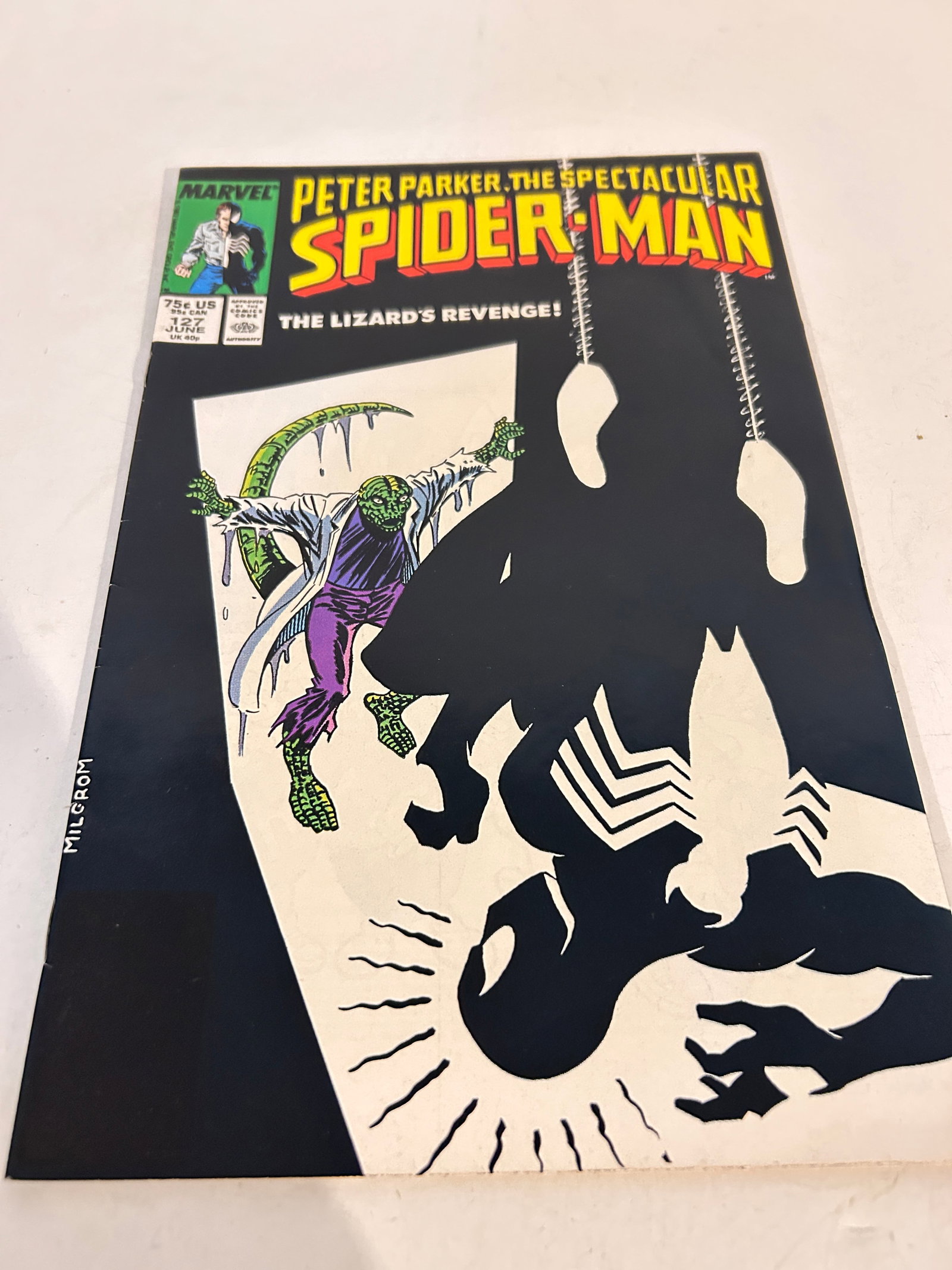 Vintage Comic Book Spectacular Spider-Man # 127: Vintage Comic Book Spectacular Spider-Man # 127 Please view all photos as they are part of the description and condition of this Item, Feel free to contact me with questions or picture requests! Used 