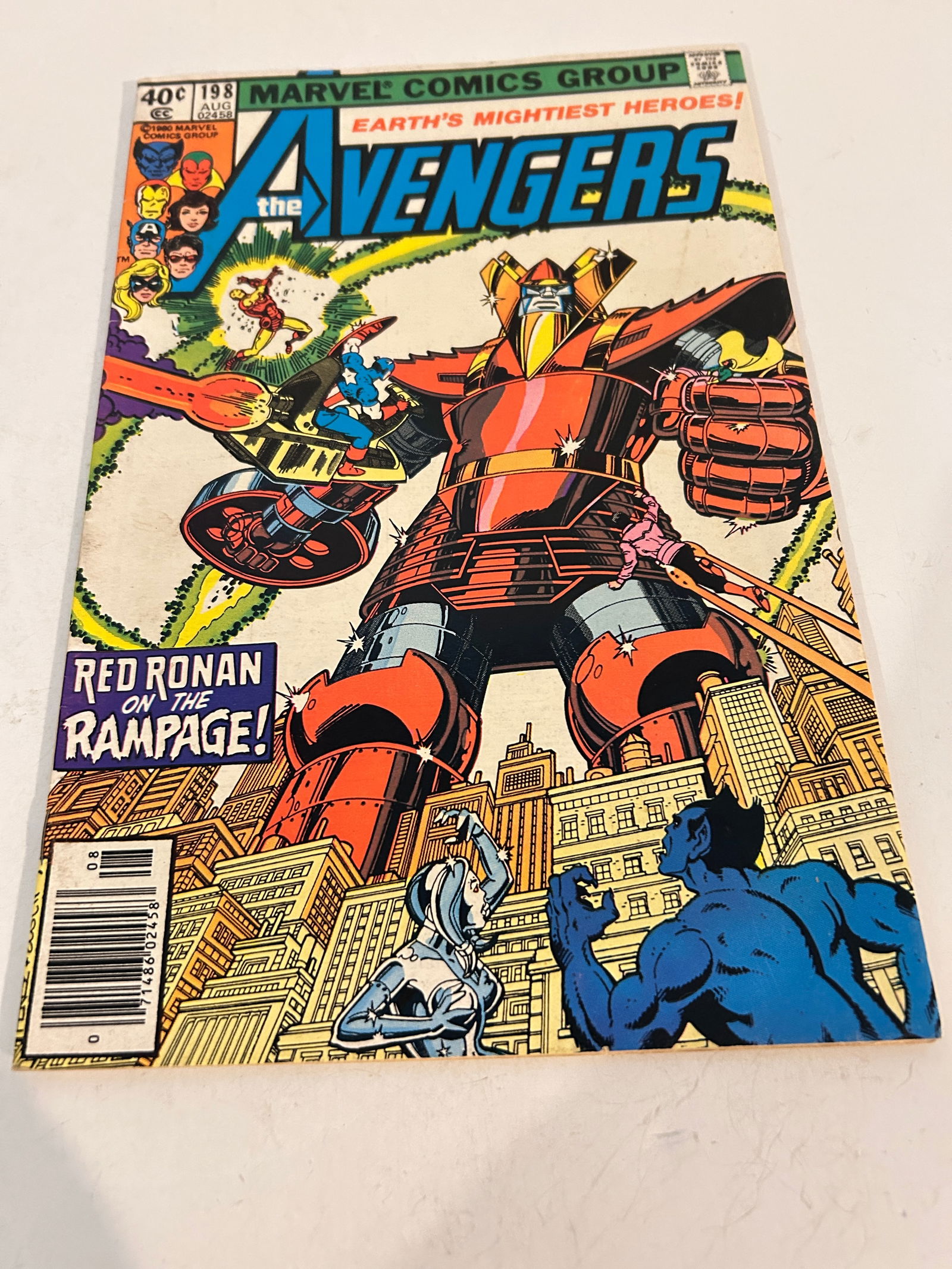 Vintage Comic Avengers # 198 (1 of 2)
