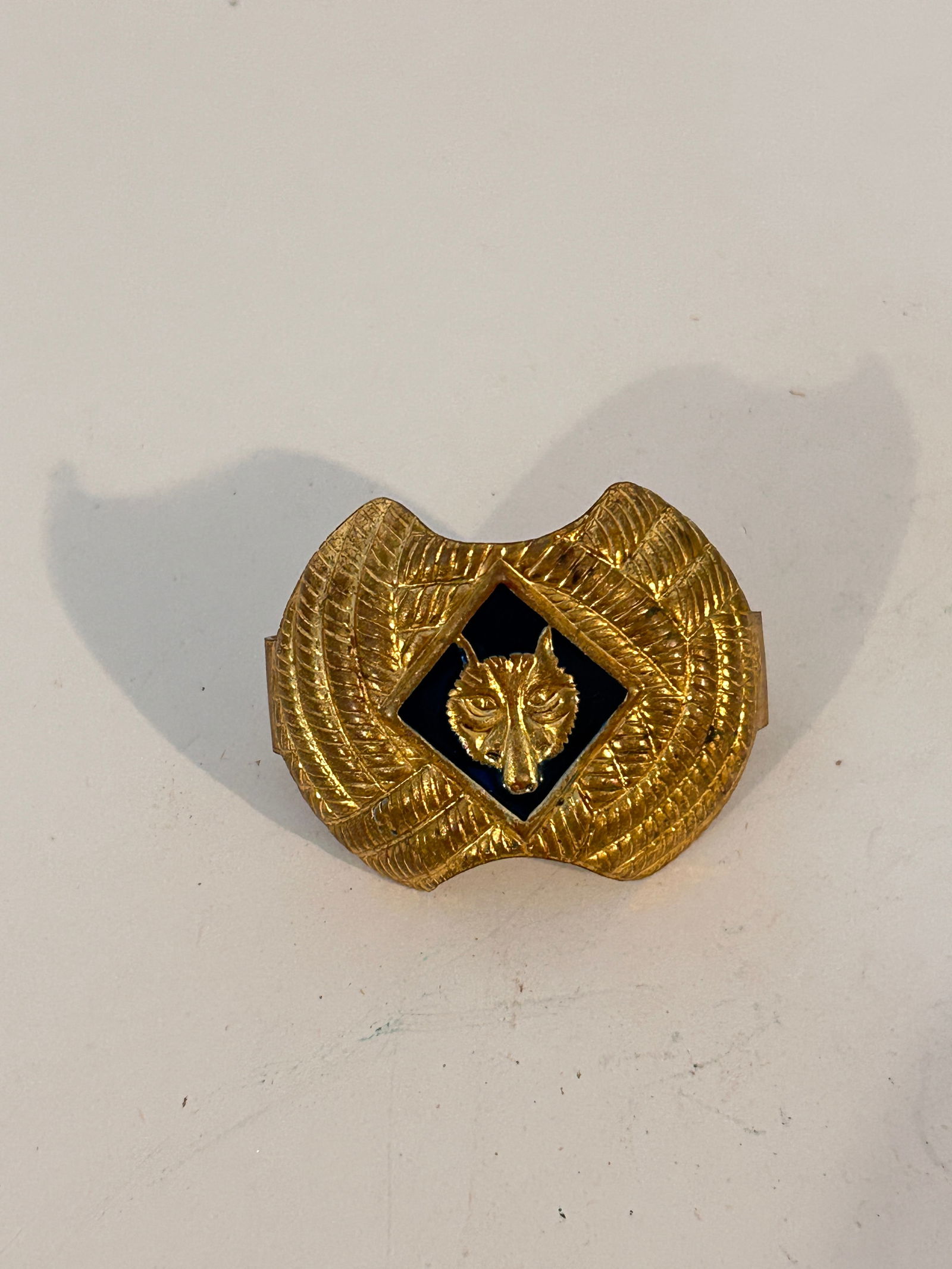 Vintage - Cub Scout - Bear Neckerchief Scarf Slide Tie Clip Enamel (1 of 4)