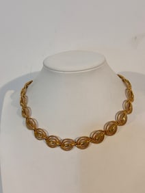 Vintage gold tone choker Necklace 18"