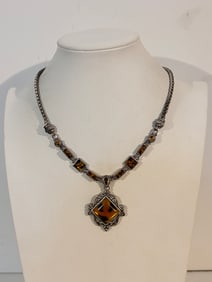 Vintage heavy duty Acrylic pendant Necklace 18"