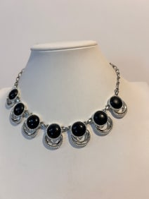 Vintage Sarah Cov black choker Necklace 15"