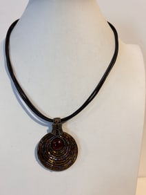 Vintage Best pendant Necklace choker 12"