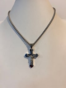 Vintage Stainless Steel Cross chain Crucifix Necklace 16"