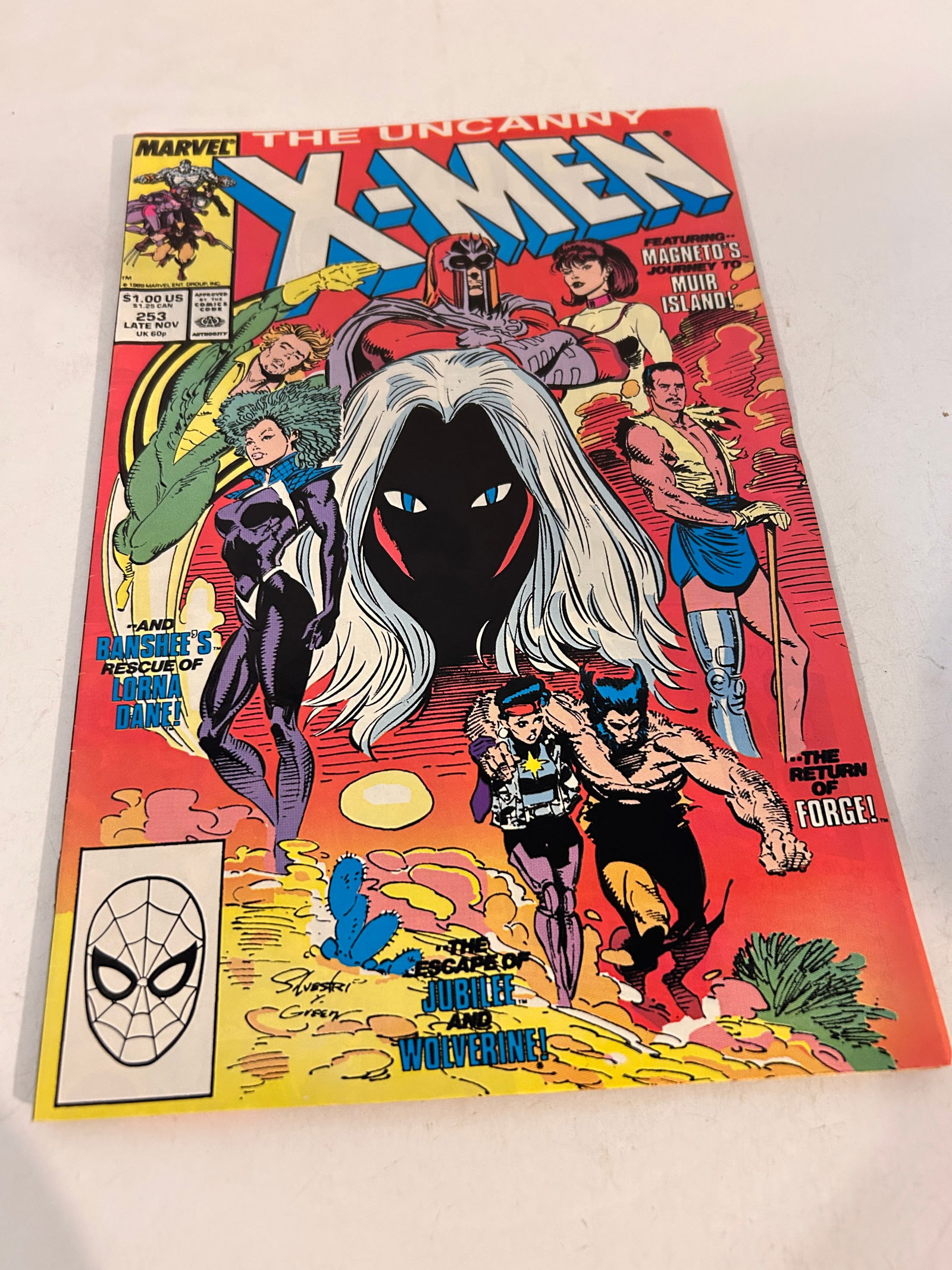 Vintage Comic Book Uncanny X-Men # 253: Vintage Comic Book Uncanny X-Men # 253 Please view all photos as they are part of the description and condition of this Item, Feel free to contact me with questions or picture requests! Used Item AS I