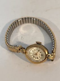 Vintage Helbros mech working gold tone Watch