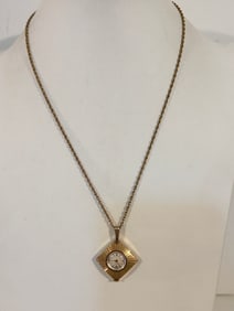 Vintage Carravelle gold tone working Watch Pendant Necklace 20"