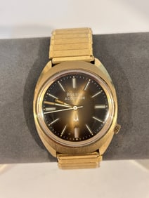 Beautiful Vintage 1976 (N6) Bulova Accutron Gold Tone working Watch