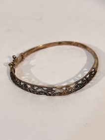 Vintage Sterling Silver filigree hinged Bracelet 7"