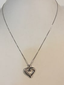 Vintage Sterling Silver Rhinestone heart 18" Necklace