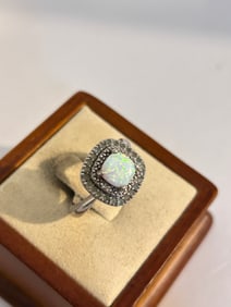 Vintage Sterling Silver Opal Ring sz 7