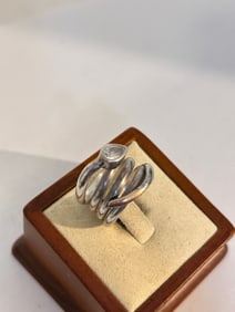 Vintage Sterling Silver Modernist CZ Ring sz 8