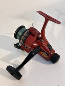 Vintage Daiwa J1350 Fishing Reel