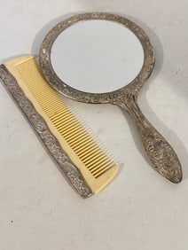 Vanity Set Vintage Collection Comb And Mirror - Silver Florals And Heavy