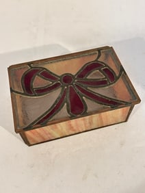 Vintage lead glass jewelry box 6" x 4" x 2"