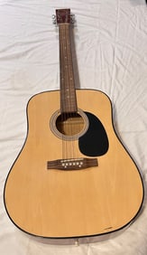 Austin Bazaar Acoustic Guitar great shape !!! With cover