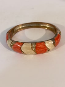Vintage pink & white Enamel hinged nice!! Bracelet 7"