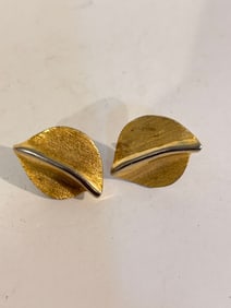 Vintage Gold Tone Lee Bernard leaf Earrings