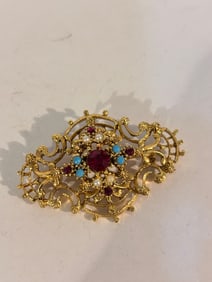 Vintage Gold Tone floral rhinestone Brooch
