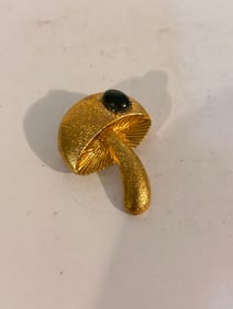 Vintage Gold Tone Mushroom Brooch