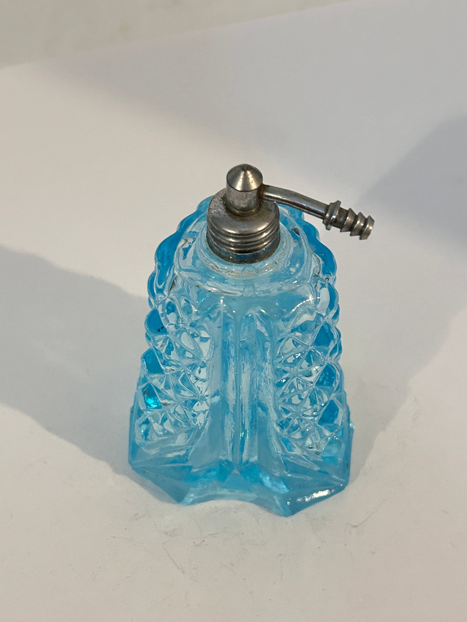 Vintage Blue perfume bottle atomizer missing handle (1 of 4)
