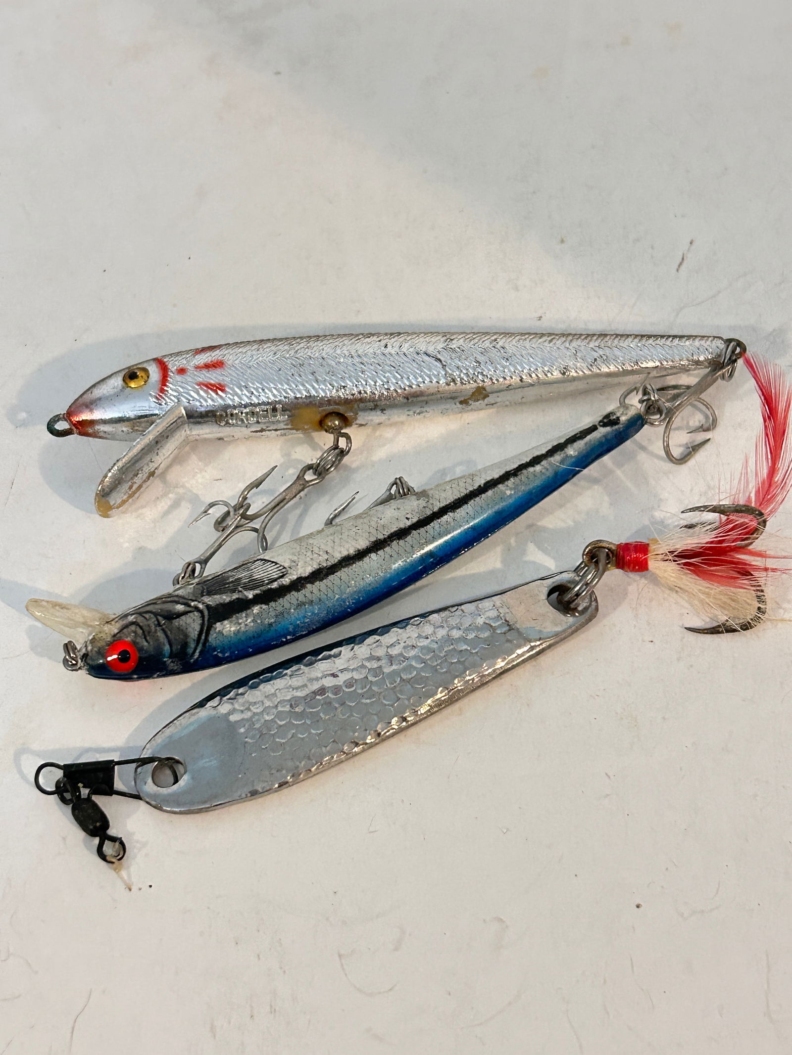3 Vintage Fishing Lures (1 of 3)