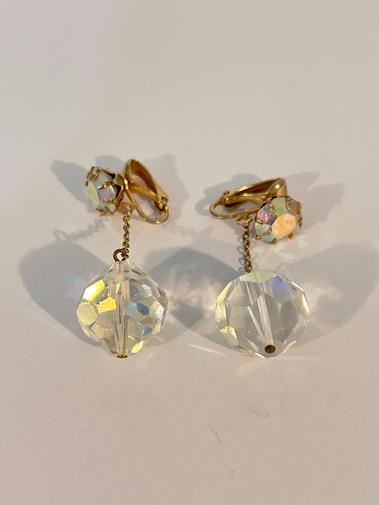 Vintage Crystal dangle Earrings (1 of 3)
