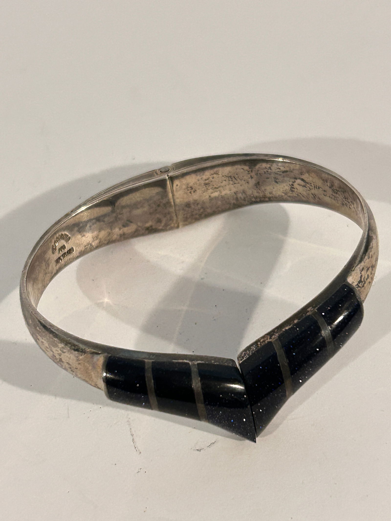 Vintage 950 Taxco Mexico Sterling Fine Silver Onyx Cuff hinged Bracelet (1 of 5)