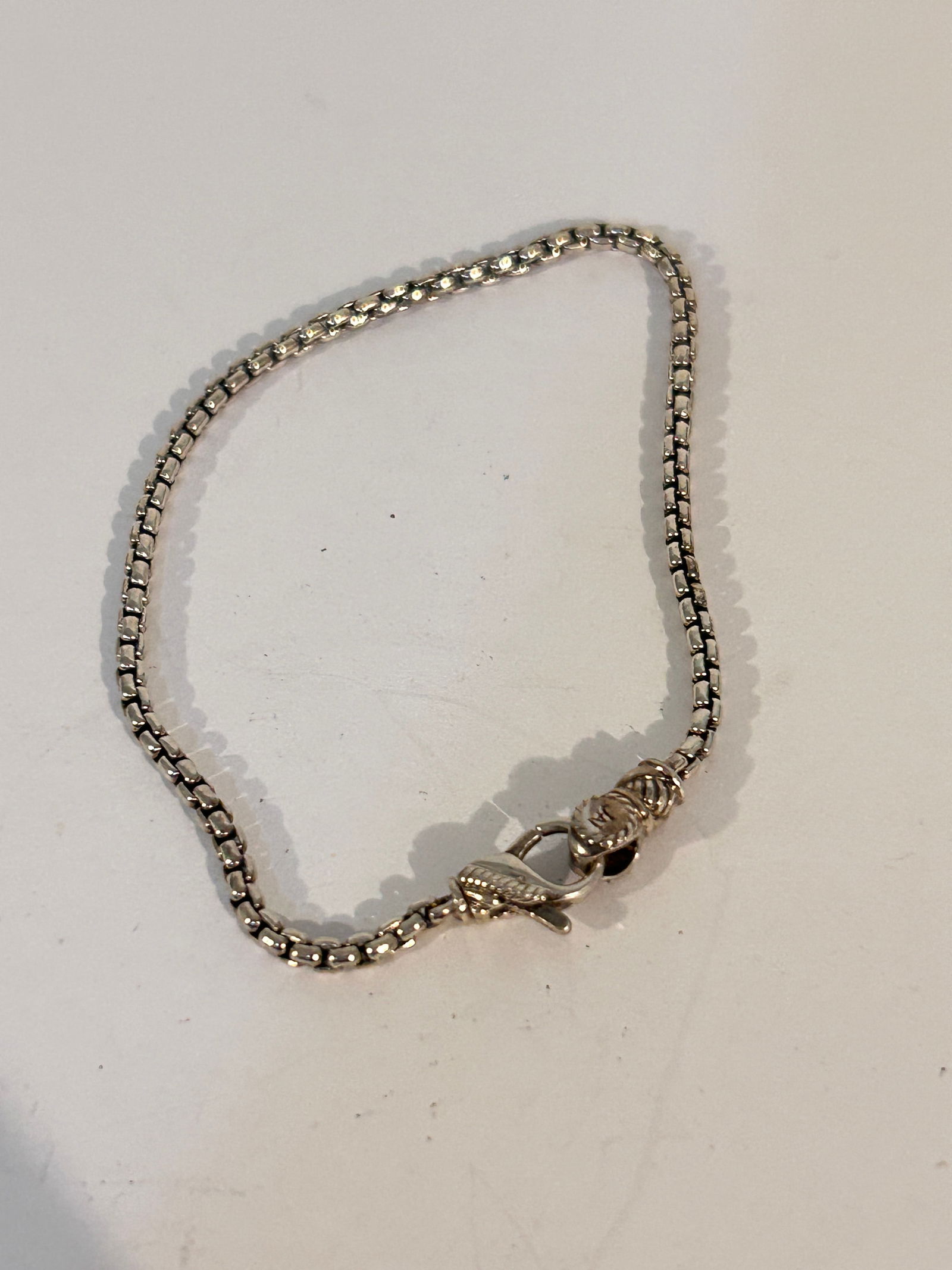 Vintage John Hardy JAI Sterling Silver Bracelet 7": Vintage John Hardy JAI Sterling Silver Bracelet 7" Please view all photos as they are part of the description and condition of this Item, Feel free to contact me with questions or picture requests! Us