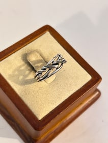 Vintage Sterling Silver Ring sz 7