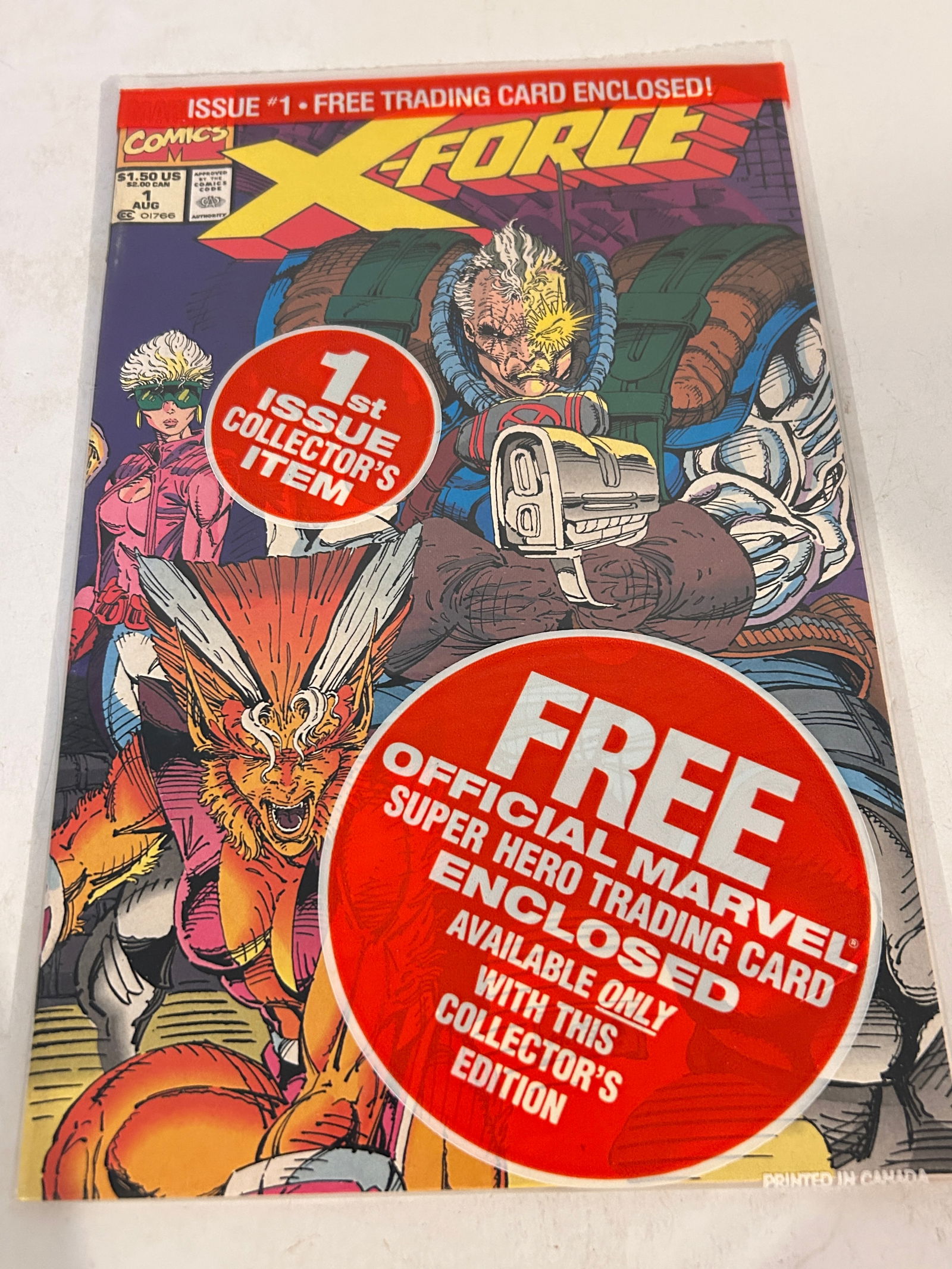 Vintage Comic Book X-Force # 1 with Deadpool card unopen (1 of 2)