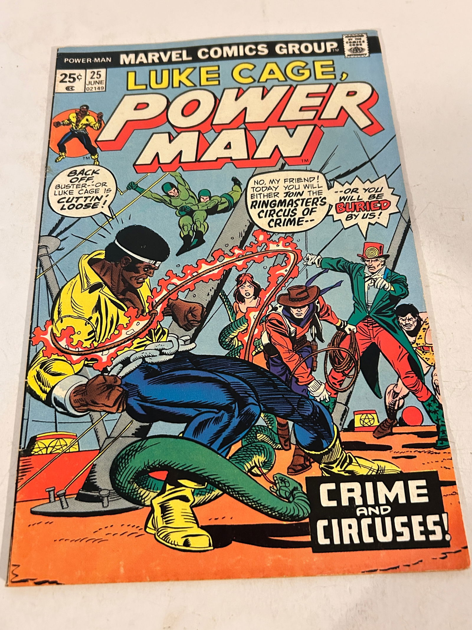 Vintage Comic Book Luke Cage Power Man # 25 (1 of 2)